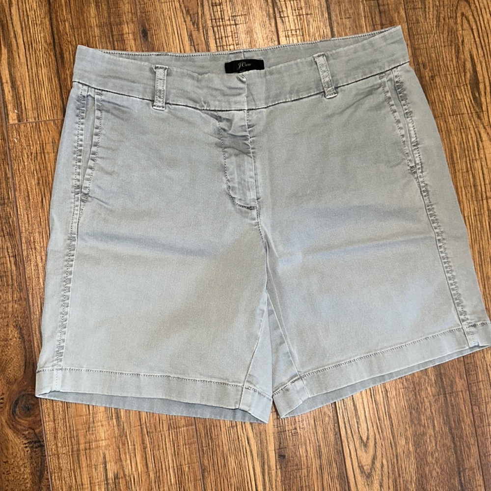 Size 4 J Crew Gray Shorts. Super Cute
